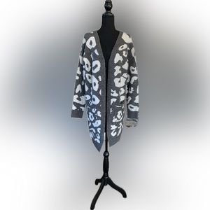 Gray off-white, leopard print, open front cardigan with pockets, M/L
